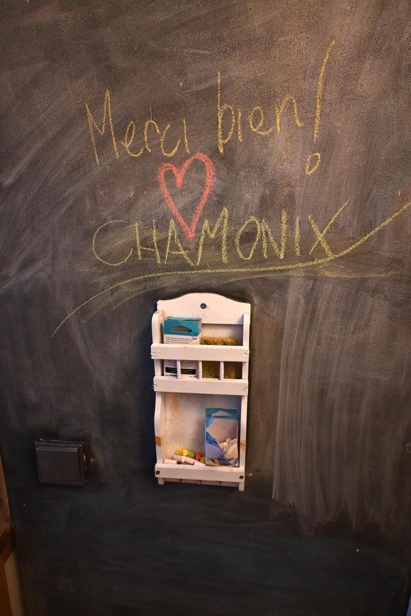 Cozy Chamonix Ski Studio With Mountain Views エクステリア 写真