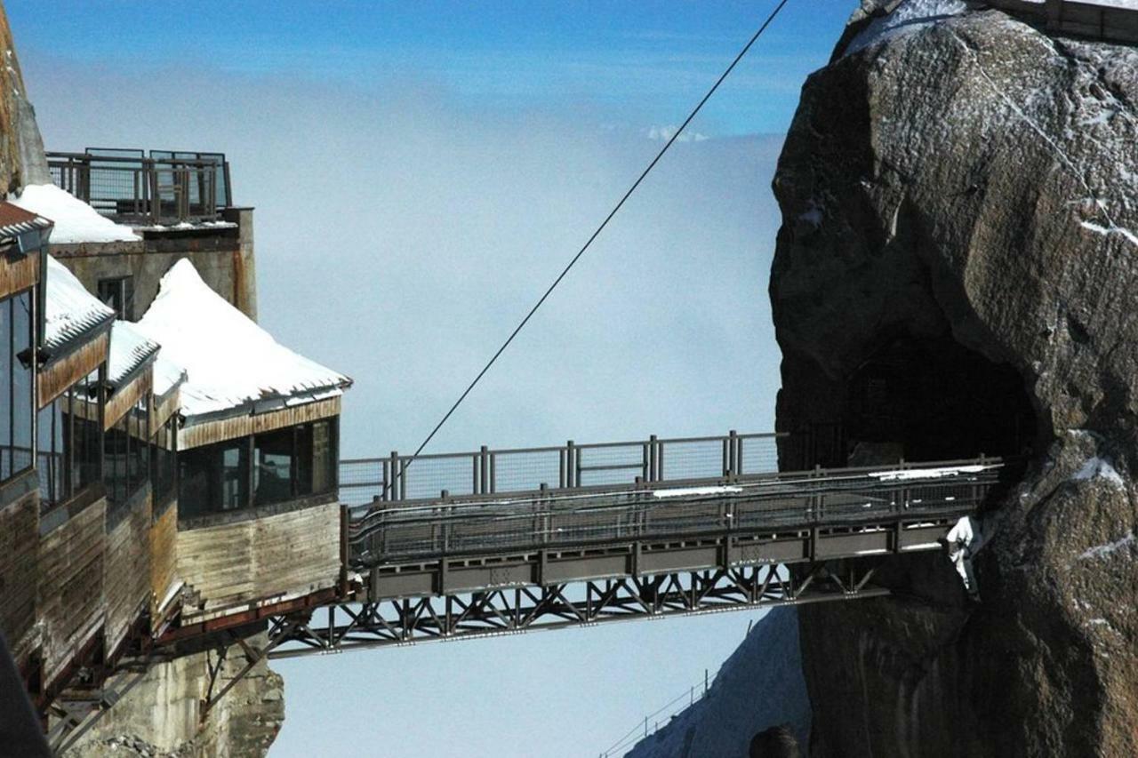 Cozy Chamonix Ski Studio With Mountain Views エクステリア 写真