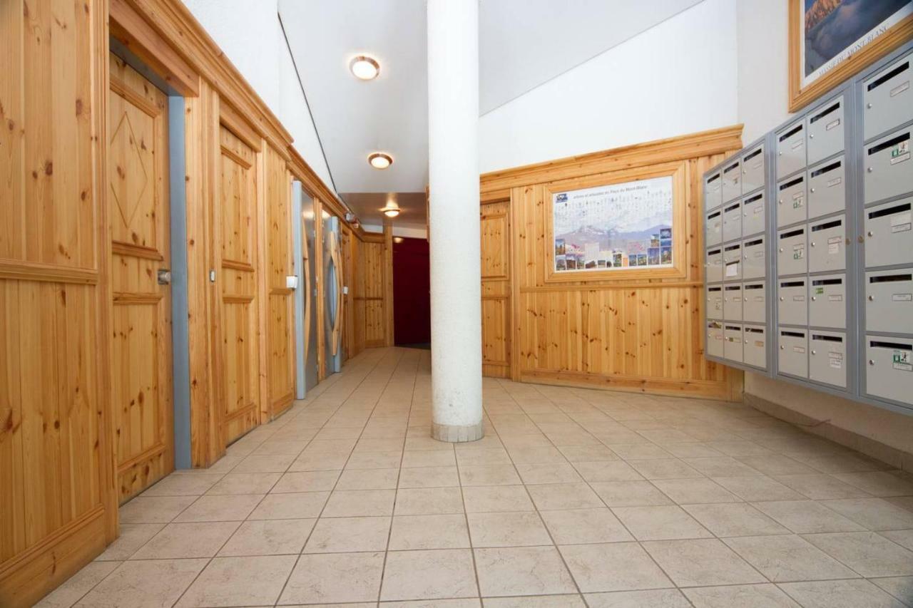 Cozy Chamonix Ski Studio With Mountain Views エクステリア 写真